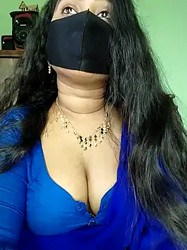 Idhika Paul online show from 02.21.25