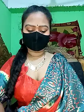 Idhika Paul online show from 02.26.25