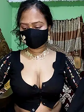 Idhika Paul online show from 03.16.25