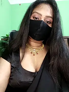 Idhika Paul online show from 02.13.26