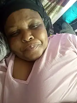 Snapshot of HOTSUGARX5 chatting on 01.04.25 HOTSUGARX5 online show from 01.04.25