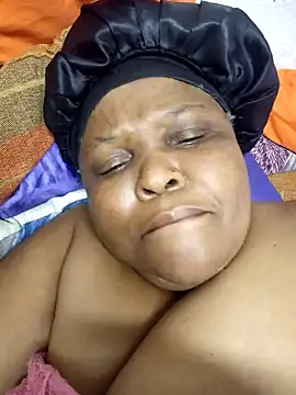 Snapshot of HOTSUGARX5 chatting on 01.15.25 HOTSUGARX5 online show from 01.15.25