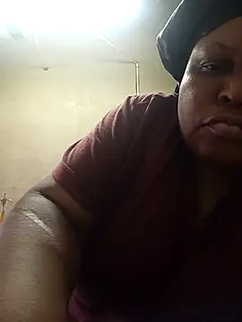 Snapshot of HOTSUGARX5 chatting on 03.03.25 HOTSUGARX5 online show from 03.03.25