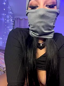 kamila french online show from 11.12.25