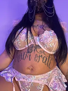 kamila french online show from 03.10.26