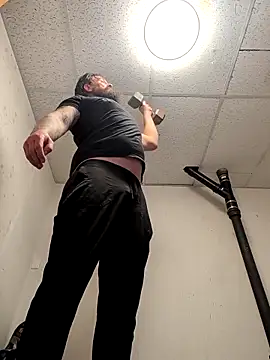 Armyexhibitionistvet online show from 04.05.26