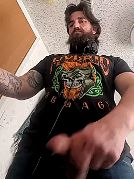 Armyexhibitionistvet online show from 04.20.26