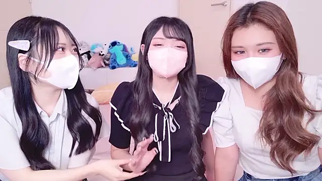 Snapshot of nathi_ko_xo chatting on 09.28.25 nathi ko xo online show from 09.28.25