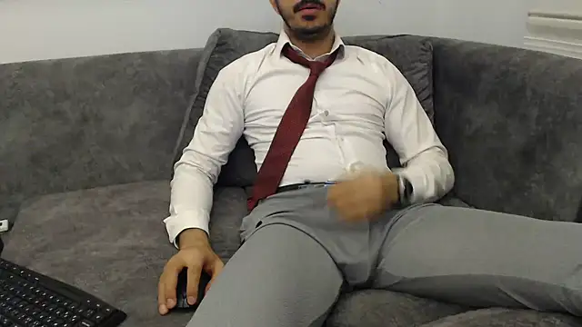 Snapshot of Naughtb0y chatting on 05.22.26 Naughtb0y online show from 05.22.26