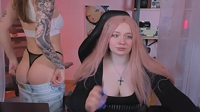 carolina elf online show from 04.05.26