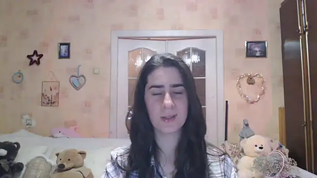 INELIKA online show from 11.25.25