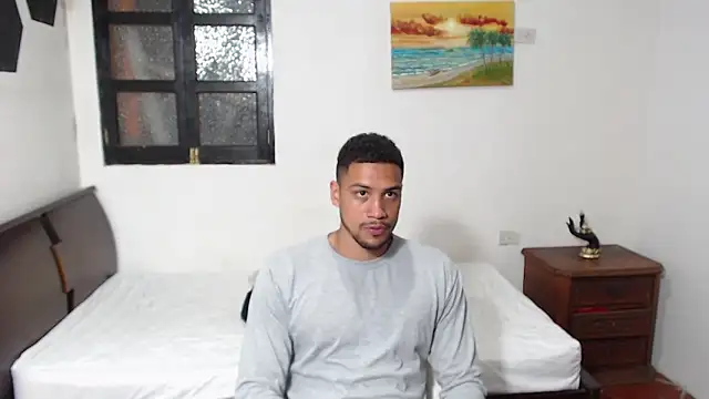 Jhors  Collens online show from 10.02.25