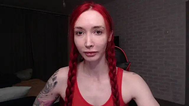 Snapshot of Roxy_Silver chatting on 06.09.26 Roxy Silver online show from 06.09.26