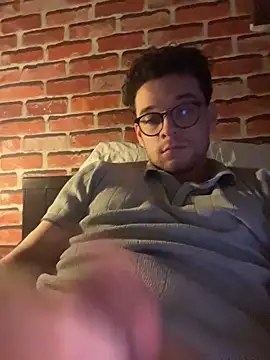 Snapshot of LTJ2021 chatting on 11.12.25 LTJ2021 online show from 11.12.25