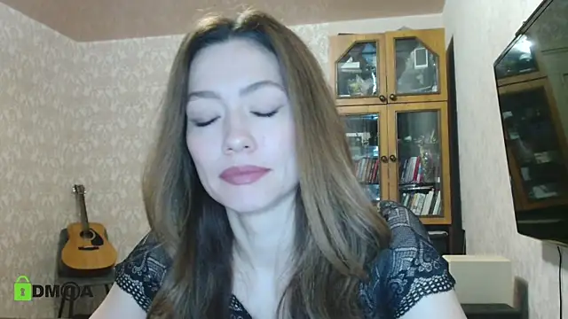 Snapshot of alicia_spicy chatting on 12.06.24 alicia spicy online show from 12.06.24