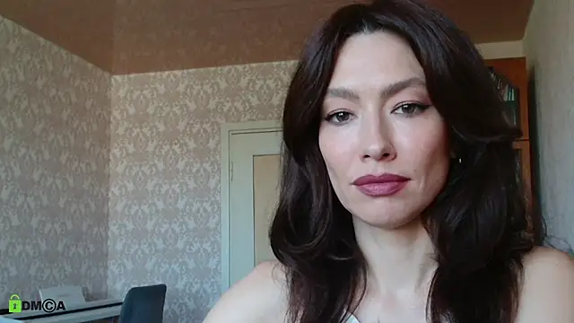 Snapshot of alicia_spicy chatting on 06.25.26 alicia spicy online show from 06.25.26