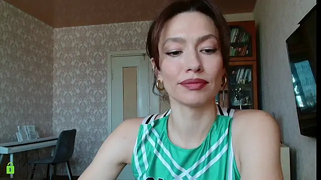 Snapshot of alicia_spicy chatting on 07.22.26 alicia spicy online show from 07.22.26
