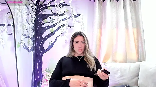  AlejaCruz  online show from 02.28.26