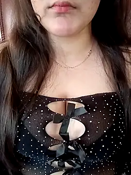 Snapshot of AK---47 chatting on 03.16.25 AK---47 online show from 03.16.25