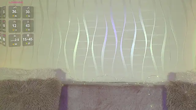 LuxuryGame online show from 12.23.24