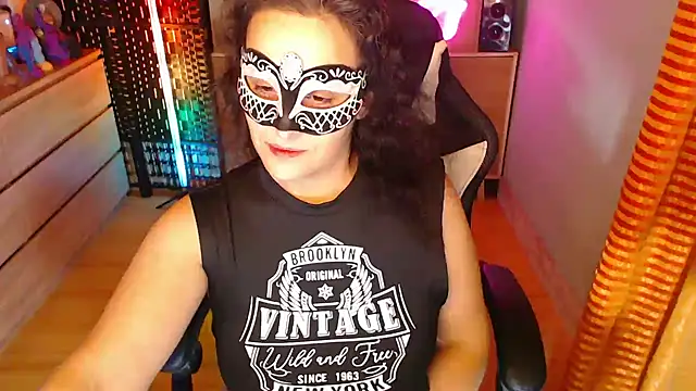 Snapshot of Maria_A_MUDA chatting on 12.10.24 Maria A MUDA online show from 12.10.24