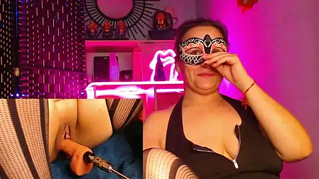 Snapshot of Maria_A_MUDA chatting on 03.15.25 Maria A MUDA online show from 03.15.25