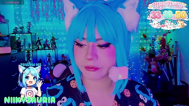  niiky online show from 04.18.26