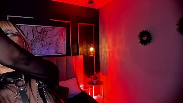 Violetta Nur online show from 02.05.25