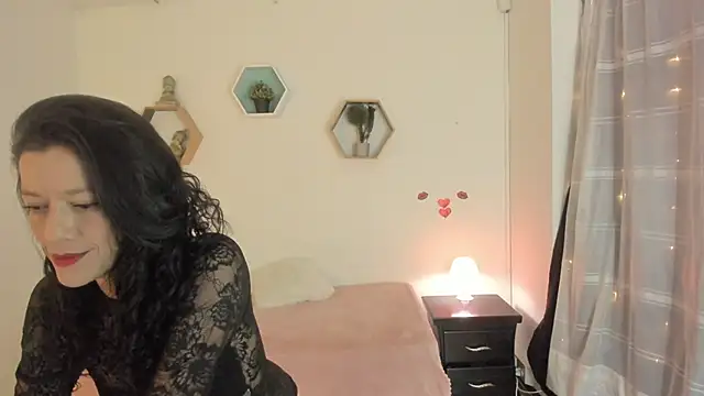 Snapshot of Paloma_victory chatting on 06.14.26 Paloma victory online show from 06.14.26