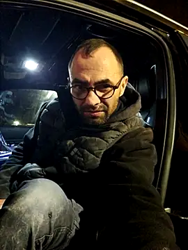 robertilevis online show from 01.15.25