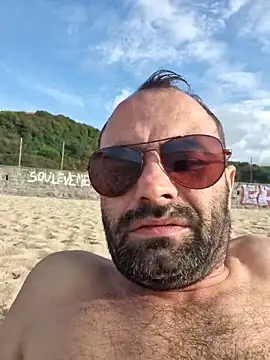 robertilevis online show from 09.09.25