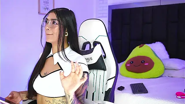 Marianamonroe  online show from 01.15.26