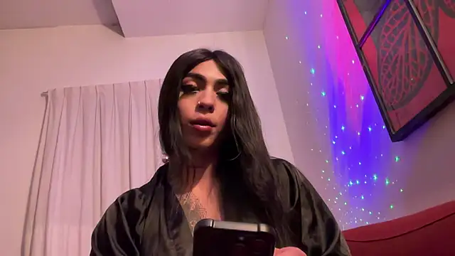 Snapshot of babybriexxx chatting on 09.25.25 babybriexxx online show from 09.25.25