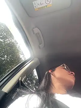 lulu kis online show from 02.24.26