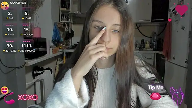  Nika Kik online show from 10.06.25