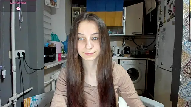 Snapshot of _Nika_Kik chatting on 04.26.26 Nika Kik online show from 04.26.26