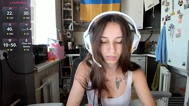 Snapshot of _Nika_Kik chatting on 07.05.26 Nika Kik online show from 07.05.26