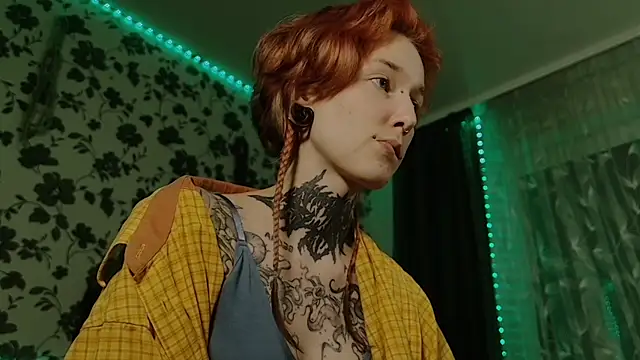 Littlespacemouse online show from 02.01.25