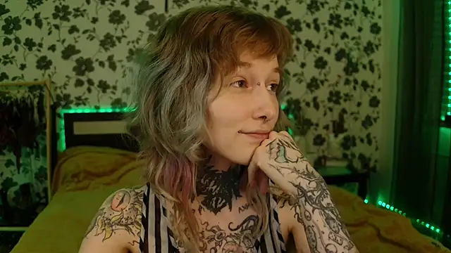 Littlespacemouse online show from 10.19.25