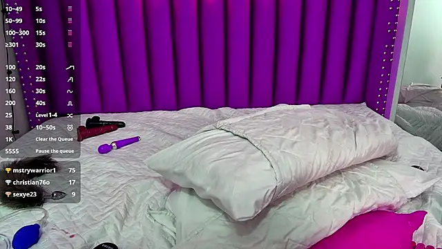 kinkyhousewifee online show from 02.23.25