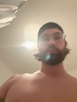 Snapshot of BuurningBoy chatting on 01.29.25 BuurningBoy online show from 01.29.25