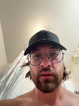 Snapshot of BuurningBoy chatting on 02.02.25 BuurningBoy online show from 02.02.25