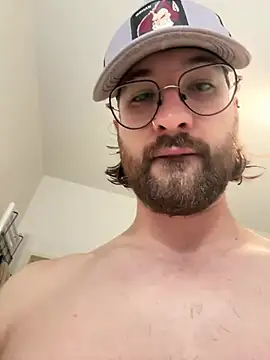 Snapshot of BuurningBoy chatting on 02.17.25 BuurningBoy online show from 02.17.25