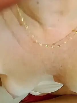 Snapshot of titiasexy chatting on 02.20.25 titiasexy online show from 02.20.25