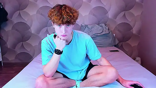 Snapshot of Ian_Flor chatting on 12.05.25 Ian Flor online show from 12.05.25