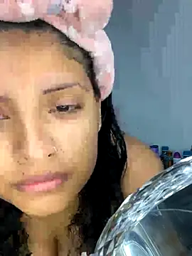 Snapshot of tati__22 chatting on 09.20.25 tati 22 online show from 09.20.25