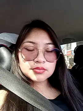 Caroll Luna online show from 12.04.24
