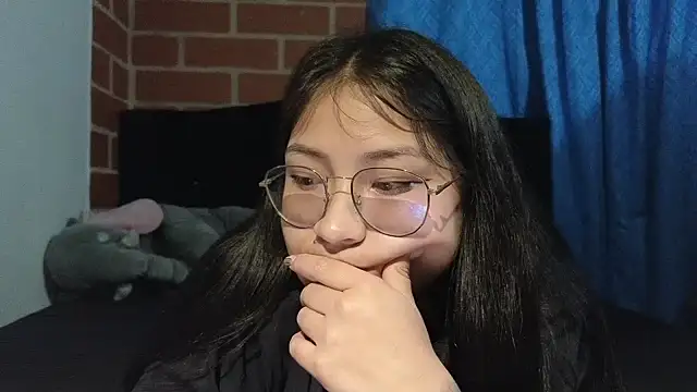 Caroll Luna online show from 03.18.25