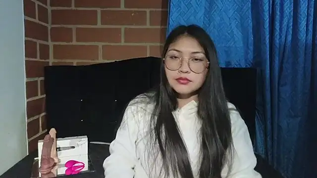 Caroll Luna online show from 03.22.25