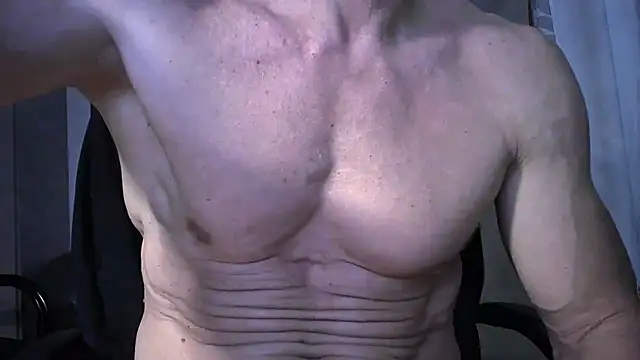 Snapshot of jeans466 chatting on 06.12.26 jeans466 online show from 06.12.26